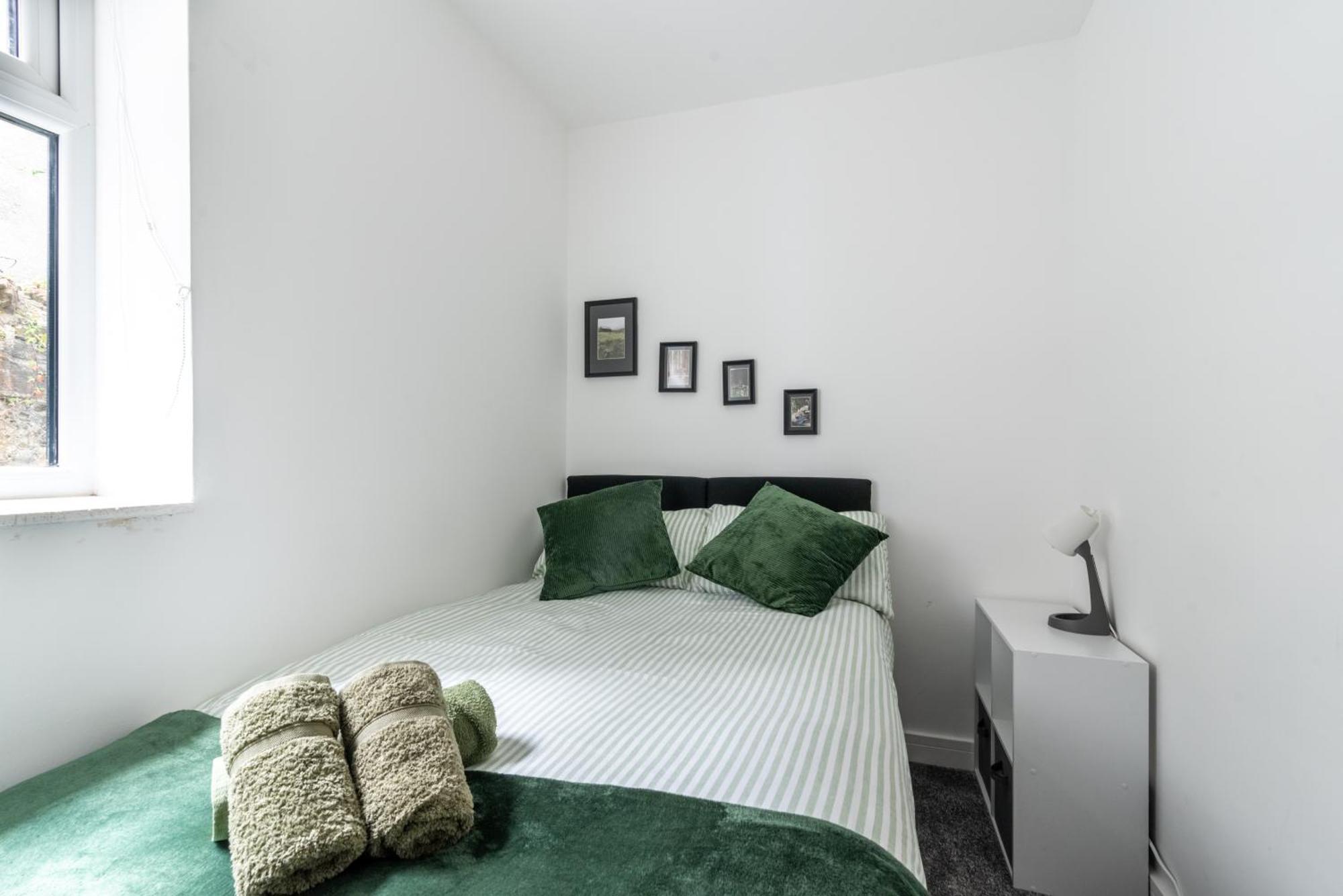 Two Bedroom Apartment In Cardiff City Centre Екстер'єр фото