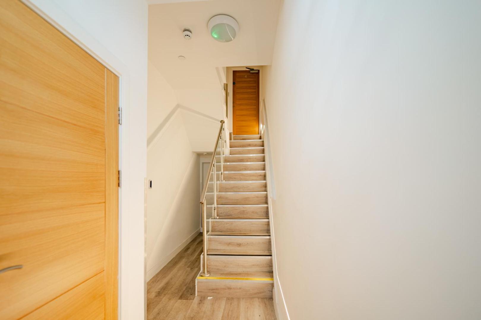 Luxury Apartments In Cardiff City Centre Екстер'єр фото