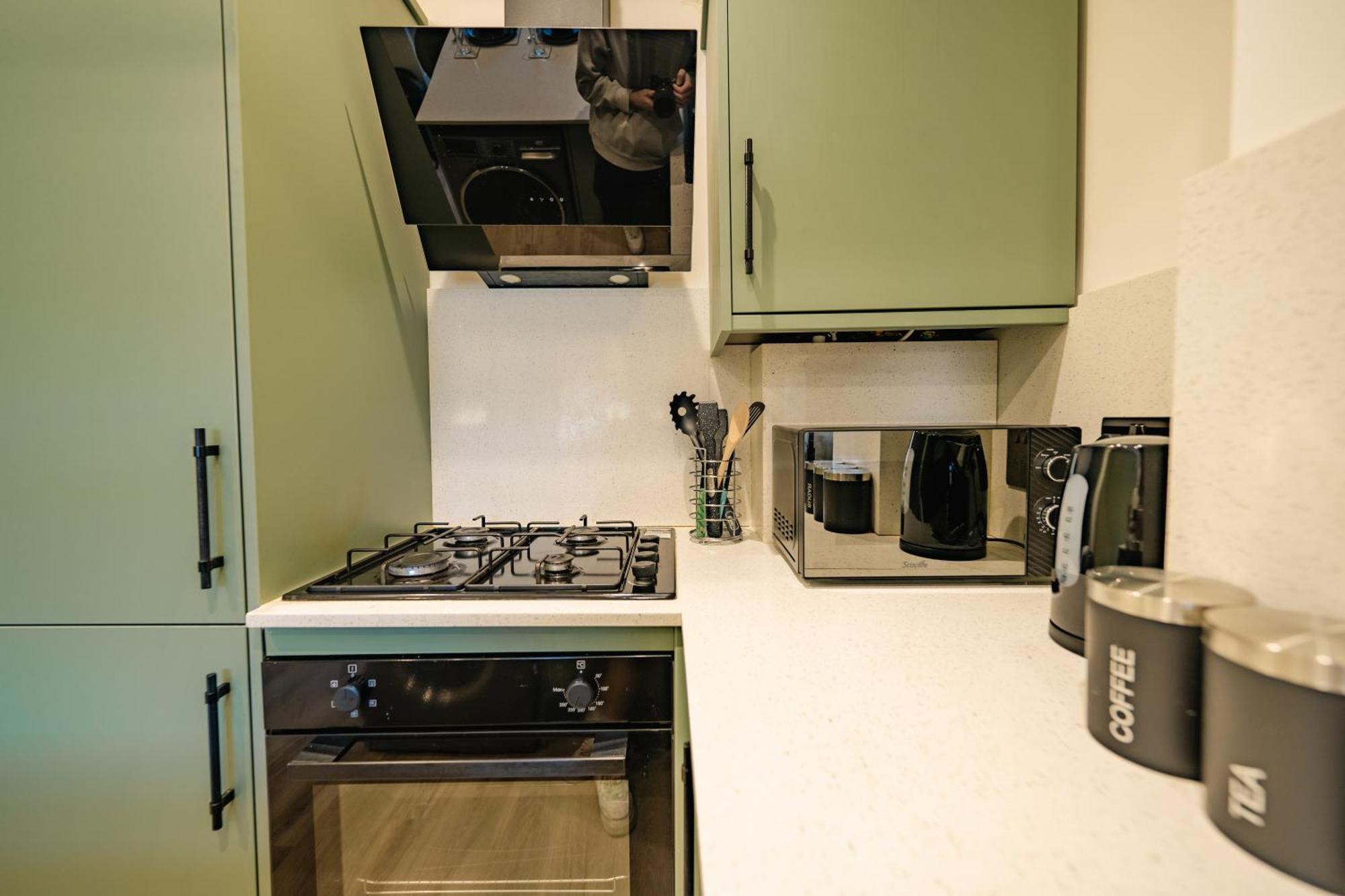 Luxury Apartments In Cardiff City Centre Номер фото
