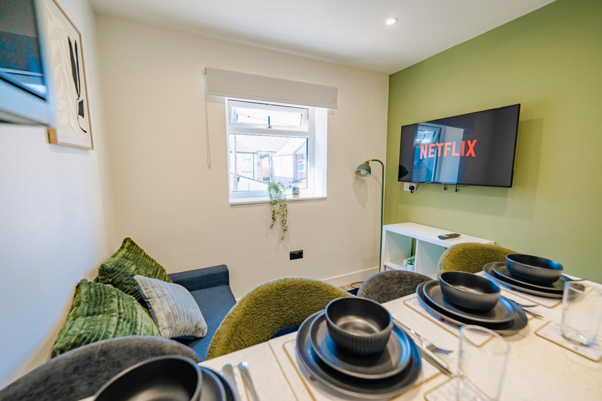 Luxury Apartments In Cardiff City Centre Номер фото